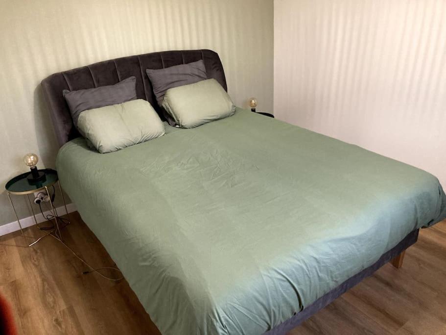 Jolie Maison Avec Courette Bourges Ngoại thất bức ảnh