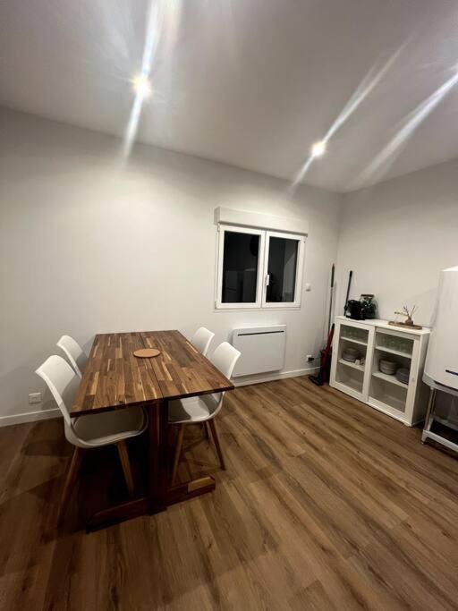 Jolie Maison Avec Courette Bourges Ngoại thất bức ảnh